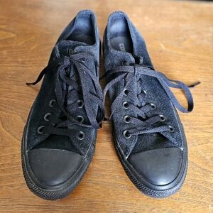 All black suede converse